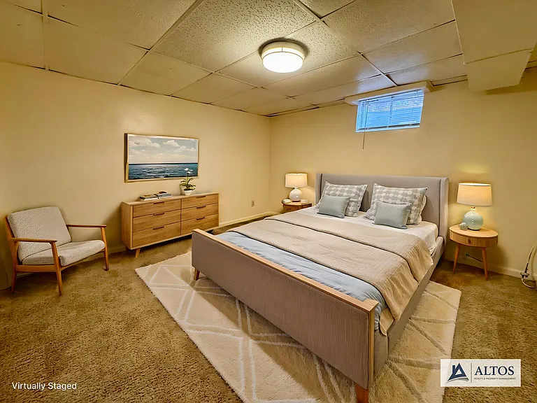 1115 Carr Street — Photo 17