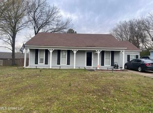 3530 Castle Dr, Horn Lake, MS 38637