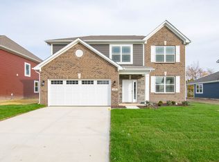1870 Orchard Dr, Fortville, IN 46040