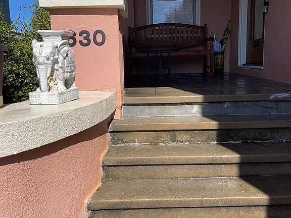 steps leading to front door