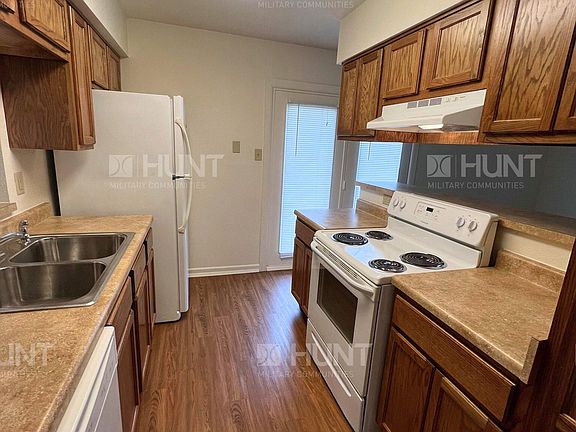 4th image of 148 Michigan Cir