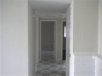4th image of 10909 Florence Ave