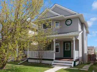 19 SW Bridleglen Rd SW, Calgary, AB T2Y4H1