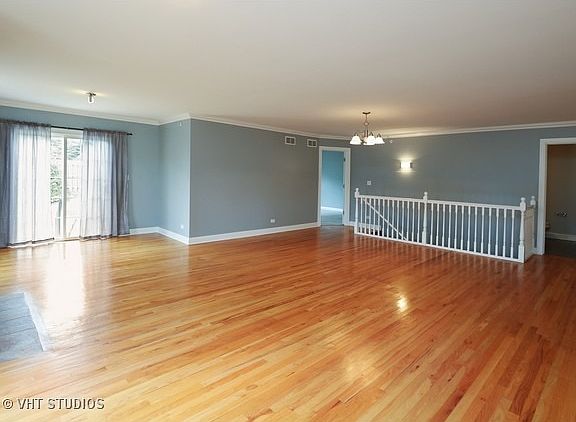 3rd image of 1514 Queen Ann Ln