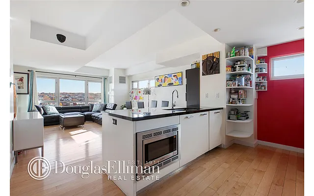 Rented by Douglas Elliman | media 16