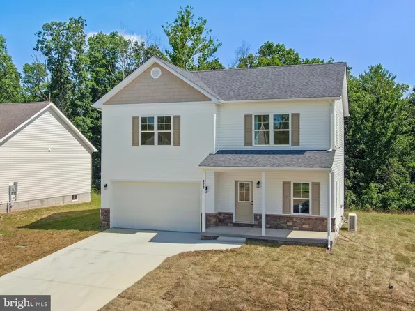 173 Larimar Ln, Inwood, WV 25428