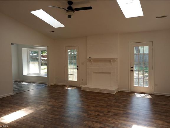 3rd image of 5706 Cranberry Ct