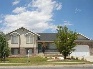 3862 W Formby Dr, Syracuse, UT 84075