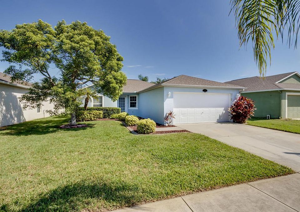 1st image of 2038 Caledonia Pl