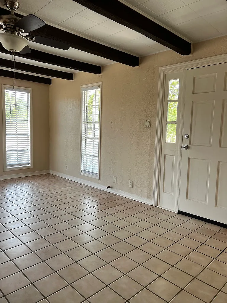 Living Room - 140 Pine Rd