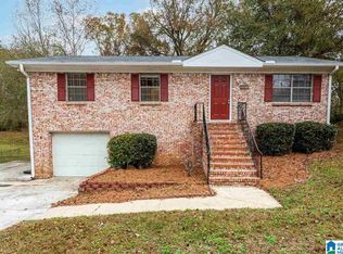 5373 Shady Grove Rd, Mount Olive, AL 35117