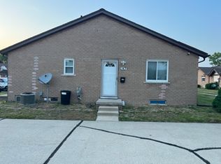 8401 Eighteen Mile Rd #143, Sterling Heights, MI 48313