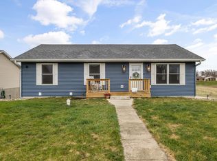 417 SE 2nd St, Greenfield, IA 50849