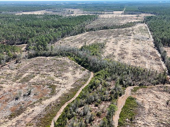 3rd image of 2840 Bay Branch Rd