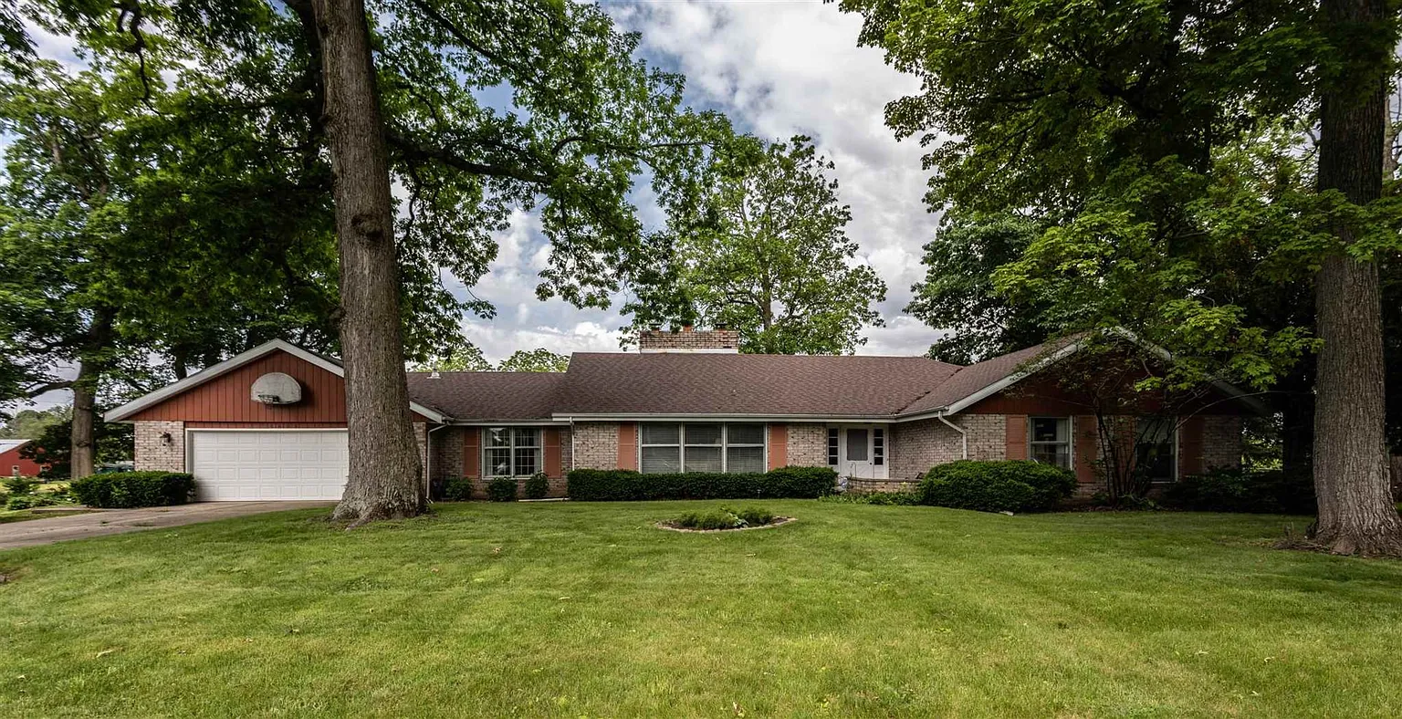 6605 N Brenda Ln photo 1