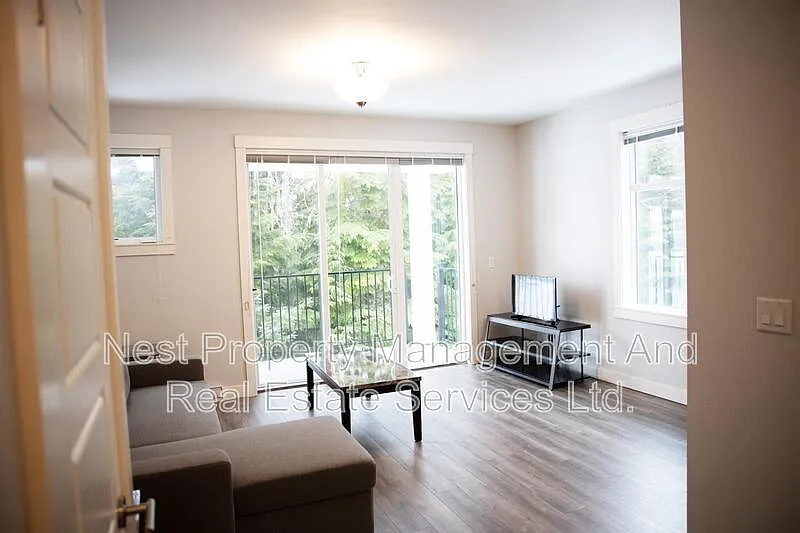 2 bed, 2.0 bath, $2,450 — Photo 4