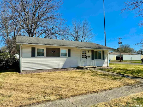 155 Washington Blvd, Centralia, IL 62801