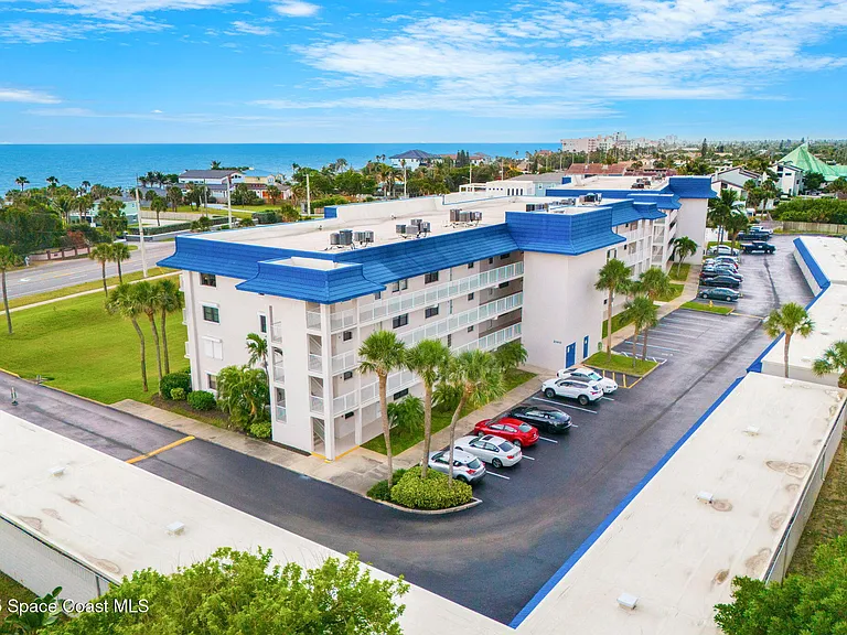 2160 N Highway A1a Hwy #305 — Photo 28