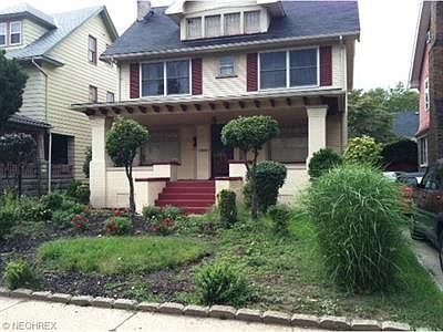 2nd image of 1054 E 98th St