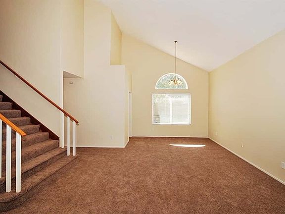 5th image of 1565 Heather Oaks Way