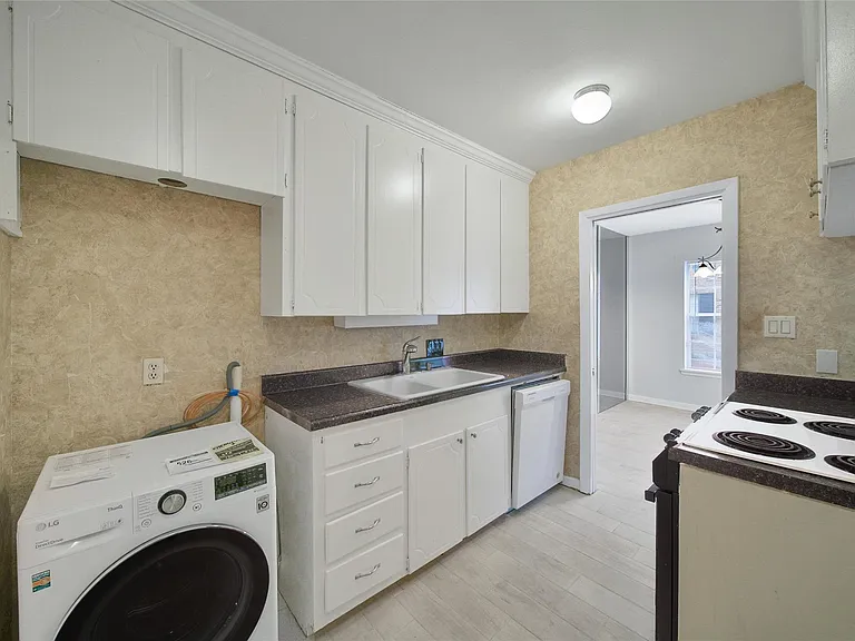 2822 Briarhurst Dr #45 — Photo 23