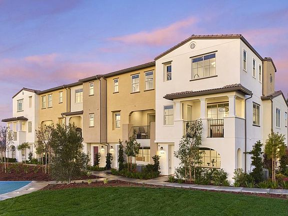 Sunset at Melrose Heights