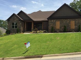 7 Winthrop Point, Little Rock, AR 72211