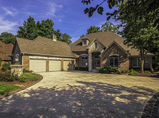 10612 Indian Ridge Dr, Fort Wayne, IN 46814