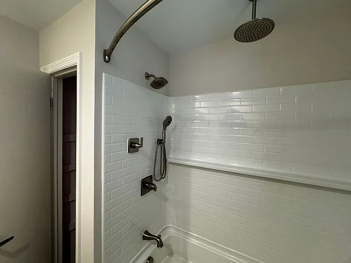 7608 Peacock Dr SW — Photo 40