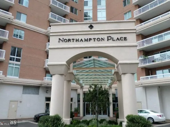 3101 Hampton Dr #705, Alexandria, VA 22302