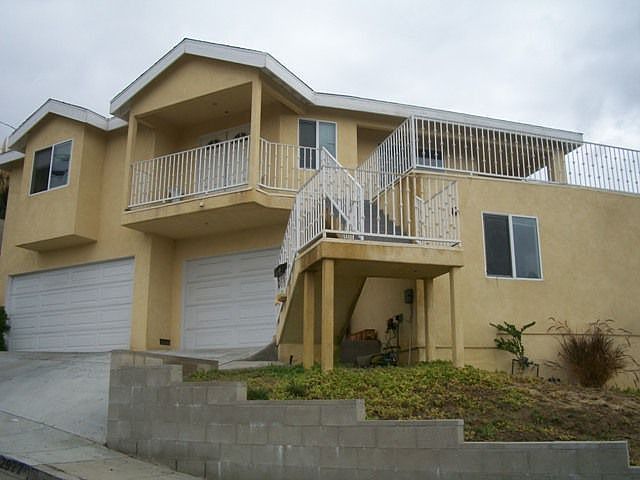 1st image of 2922 Adkins Ave