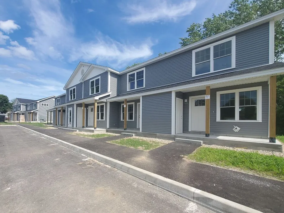 Cardinal Way Apartments