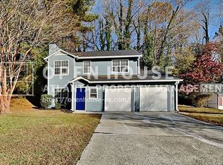 554 Sherwood Oaks Rd, Stone Mountain, GA 30087