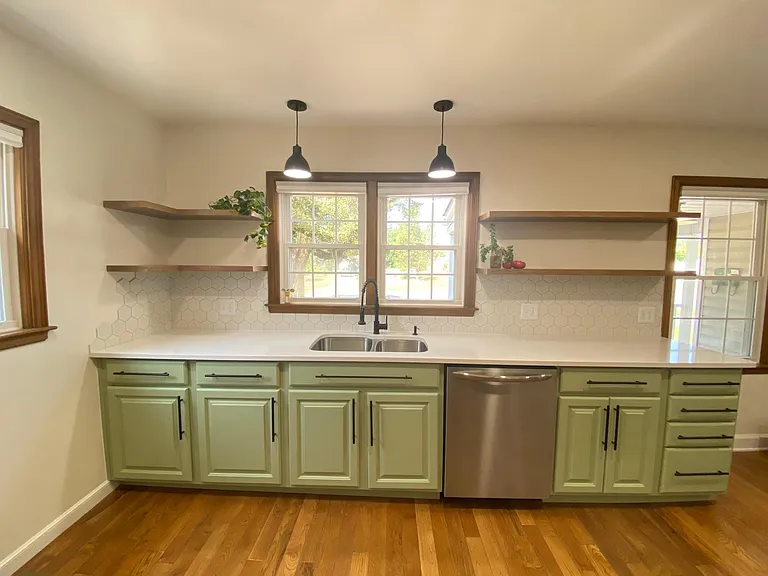 687 Truxton Dr — Photo 9