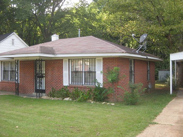 2nd image of 1693 Mary Dr