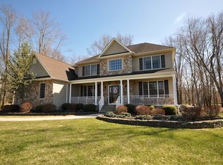 25 Reger Rd, Succasunna, NJ 07876