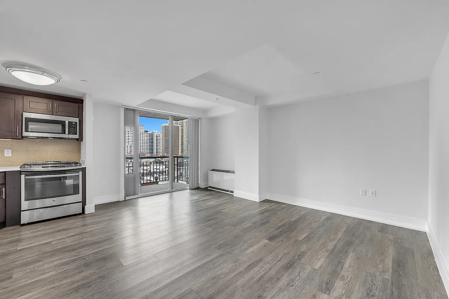 354 East 91st Street — Photo 2