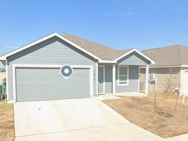 7615 Yeti Park — Photo 1