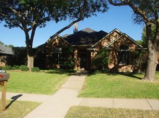 2125 Larkspur Dr, Carrollton, TX 75010