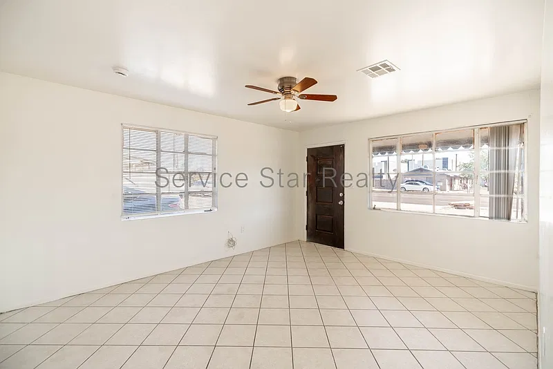 2 bed, 1.0 bath, 800 sqft, $1,195 — Photo 4