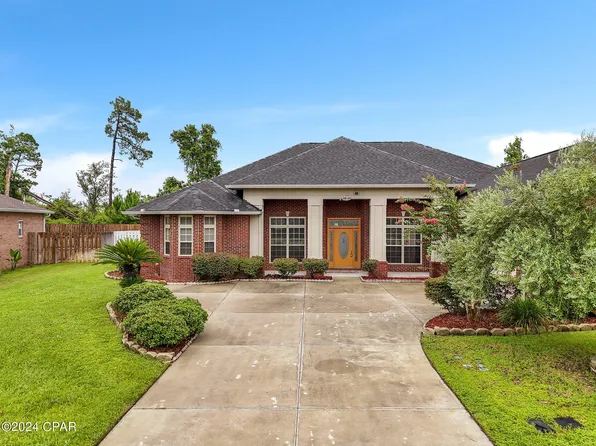 140 Cottonwood Cir, Lynn Haven, FL 32444