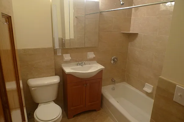 Rented by City Stop Realty | media 23