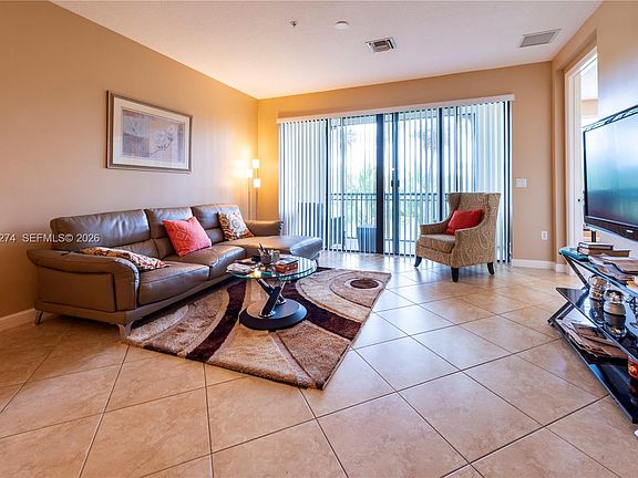 3rd image of 3020 NW 125th Ave APT 317