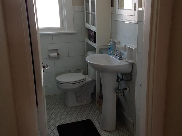 171 Tremont Ave — Photo 8