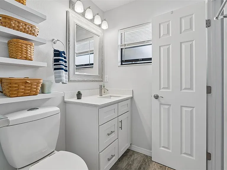 5440 Leahy Ln — Photo 23