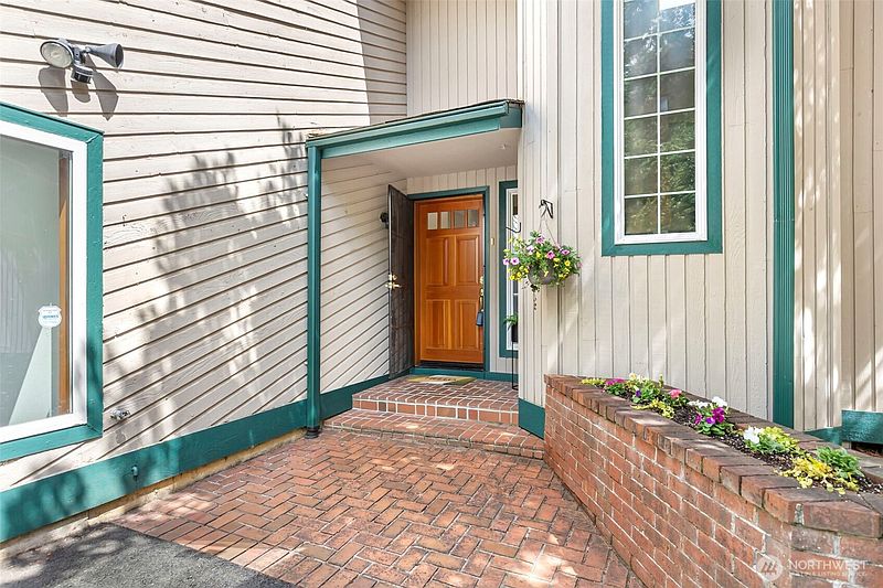 4th image of 7021 81st Ave Court NW