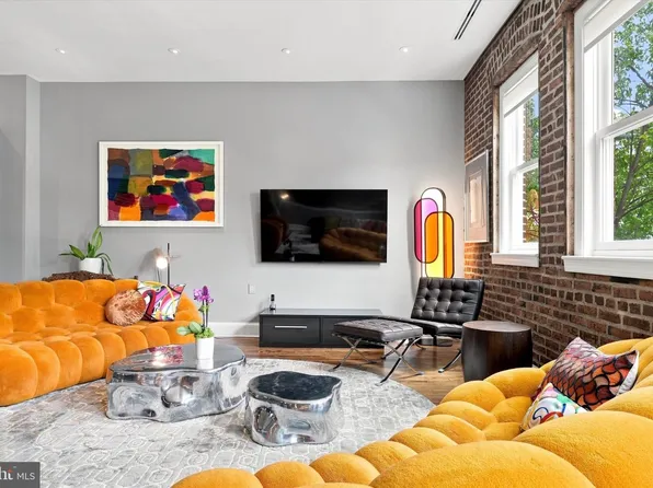 501 Vine St #7-9, Philadelphia, PA 19106