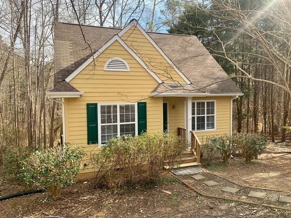 207 Fan Branch Ln