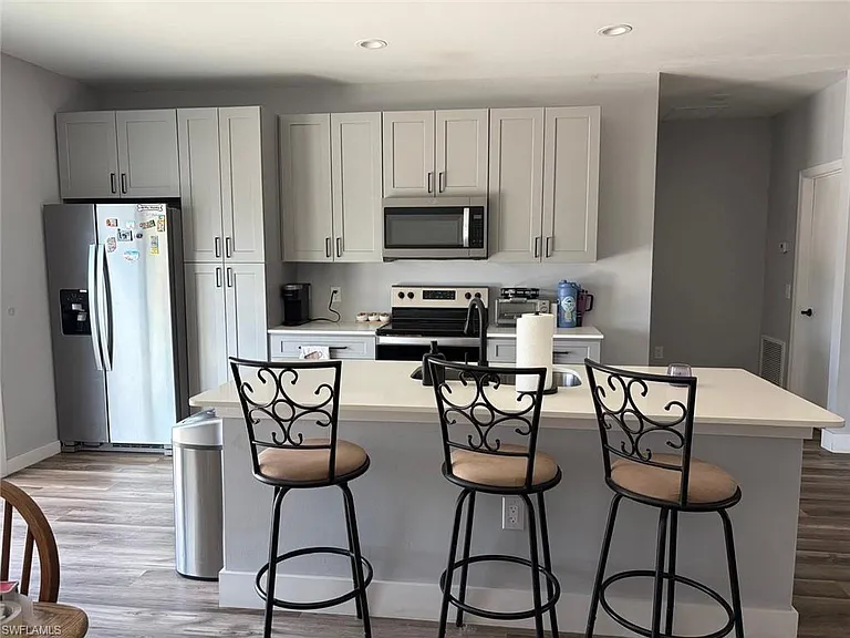 1006 Capetown Ave — Photo 6