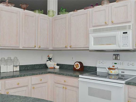 5th image of 6880 61st St